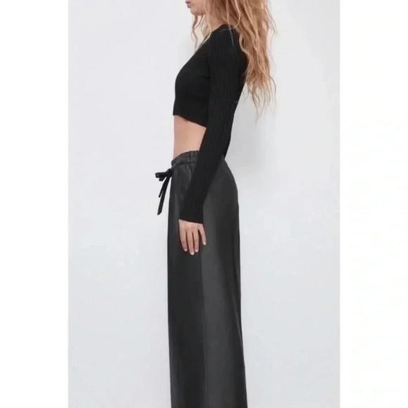 Zara Black High Waisted Waxed Effect Wide Leg Pants XS - Picture 3 of 7
